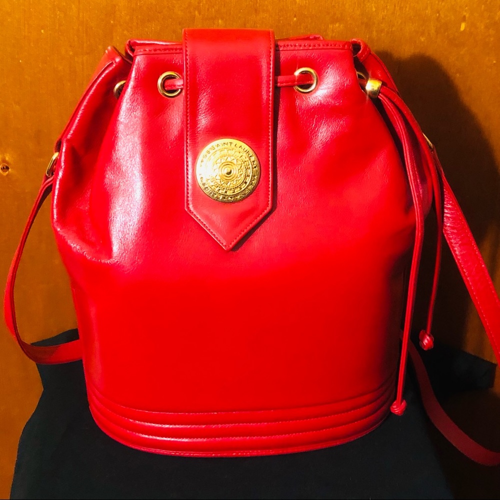 ❤️❤️Authentic Vintage YSL Bucket Bag❤️❤️